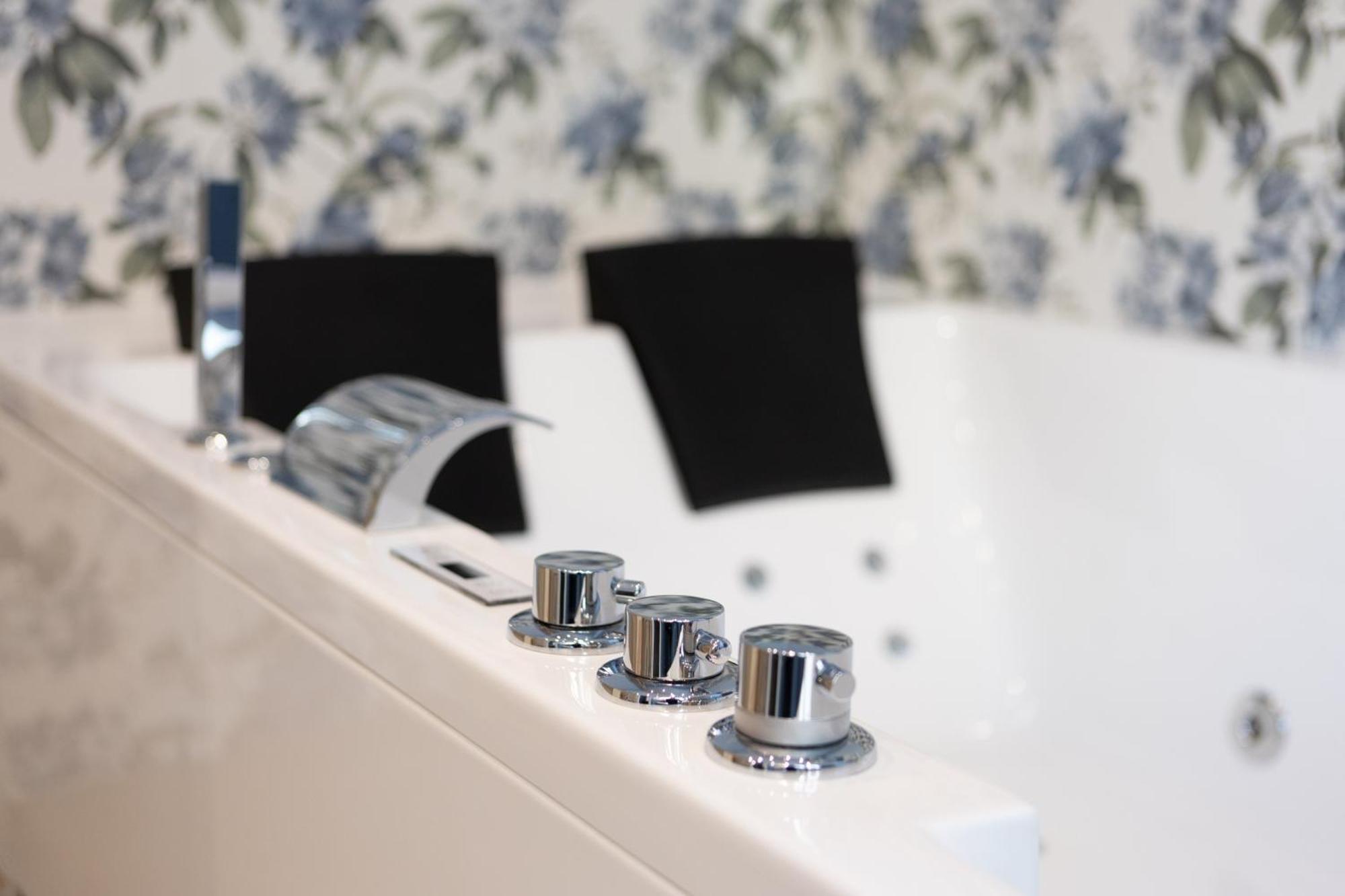 Pier Capponi 17 Rooms & Suites Florence Exterior photo